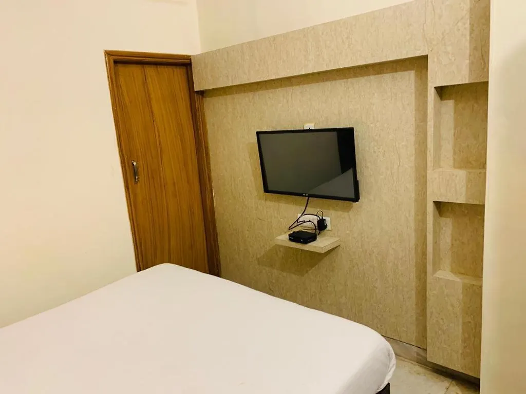 Hotel Kewal Palace Benares
