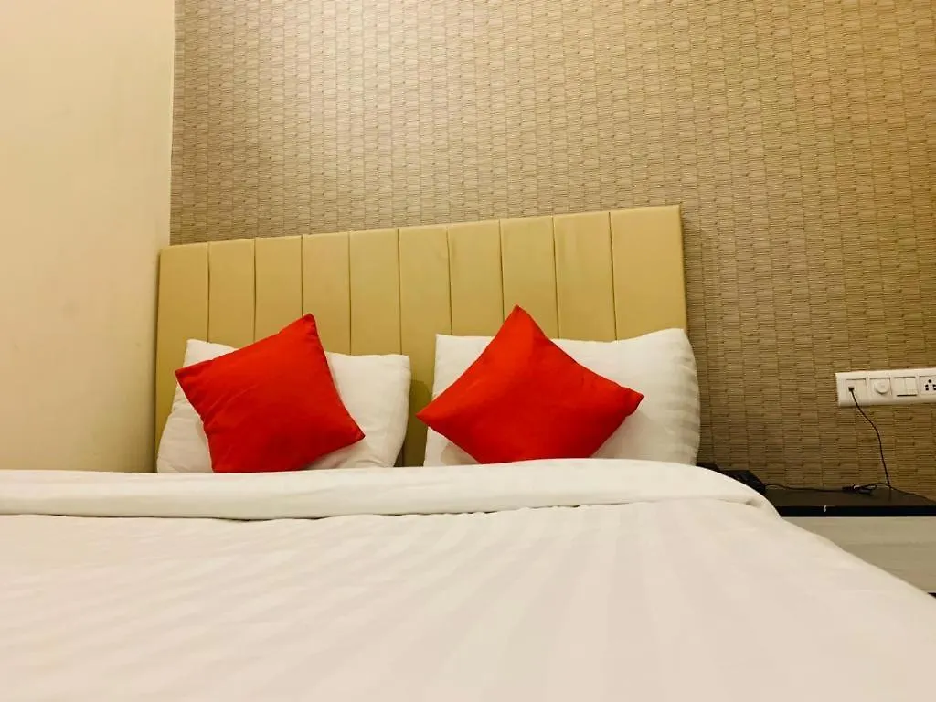Hotel Kewal Palace Benares